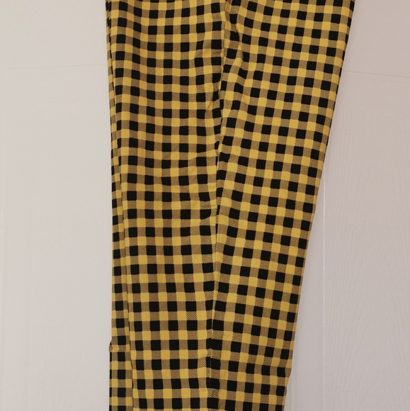 Vintage trousers.   3/$60 - Picture 2 of 6